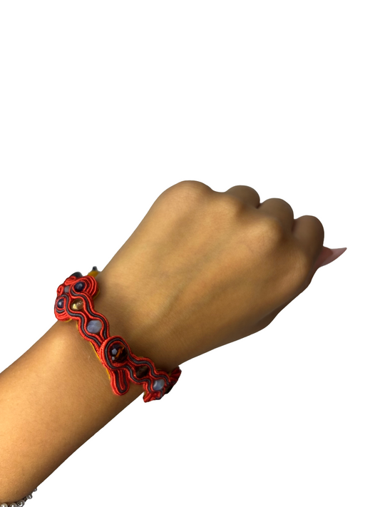 Bracciale Crystal Serenity – Soutache fatto a mano | Vilschic Luxury Bijou
