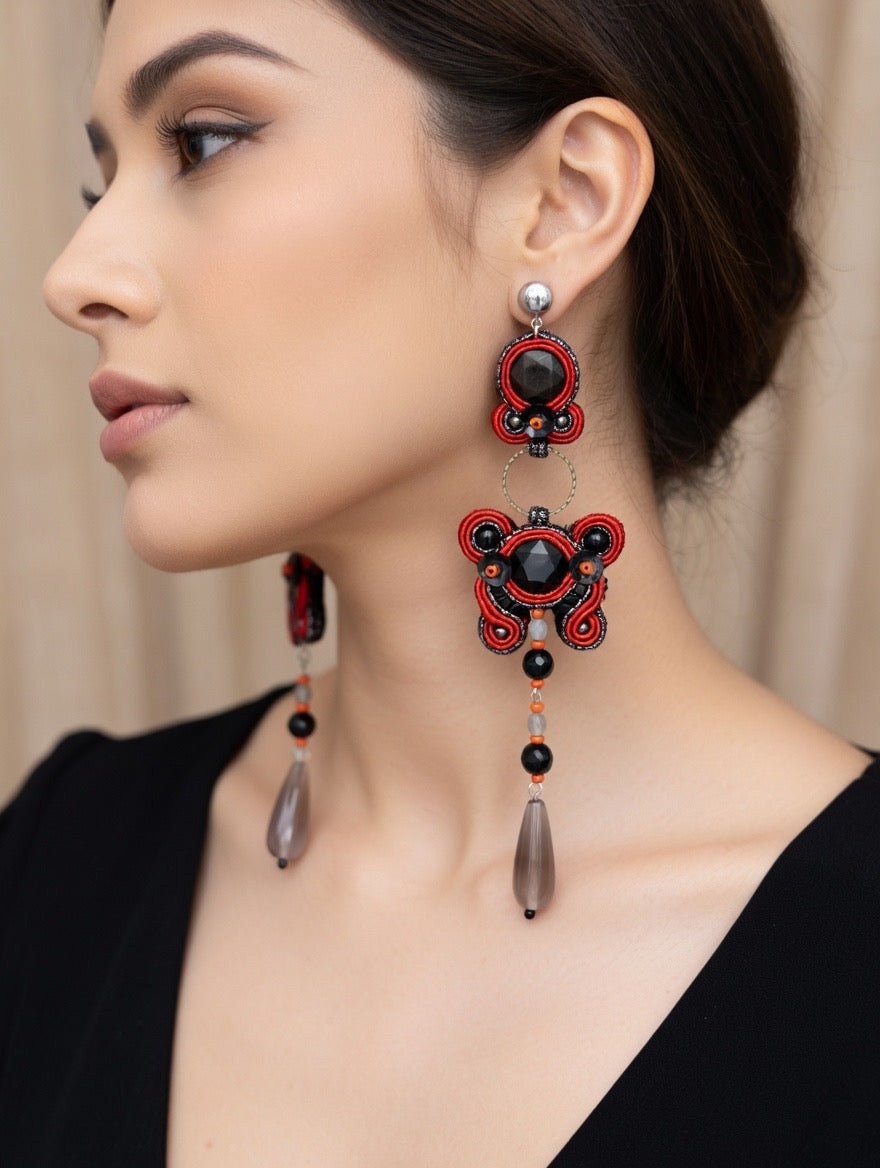 Orecchini Soutache Artigianali “Cratera” – Gioielli Eleganti Fatti a Mano | Vilschic